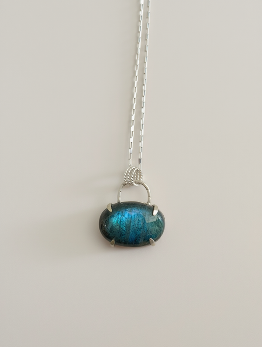 East West Oval Labradorite Cabochon Necklace