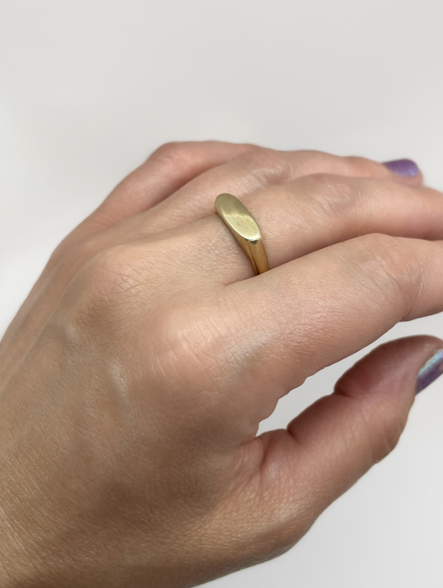 Jane Signet Ring
