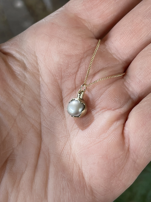 Pearl Diver Necklace